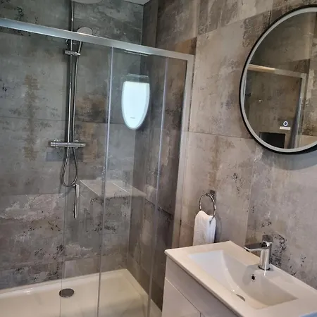 Hidden Aces-Deluxe Double Room Gasthuis 3*