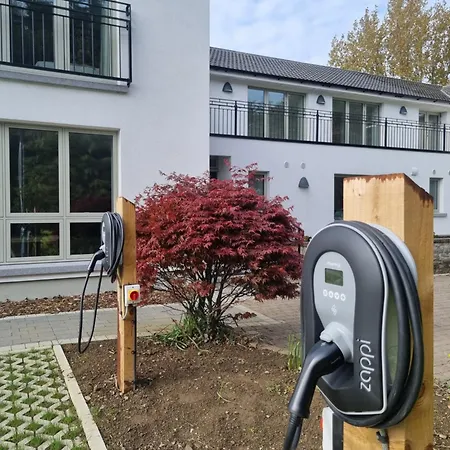 Hidden Aces-Deluxe Double Room Malahide